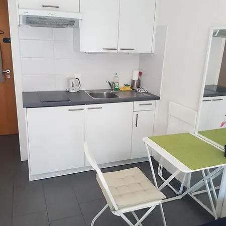 Studio Quartier Jonction Appartement *